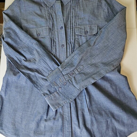 Chico's Womens Blue Roll Tab Sleeve Collared Button Up Pleated Shirt-No Tags - Picture 10 of 16